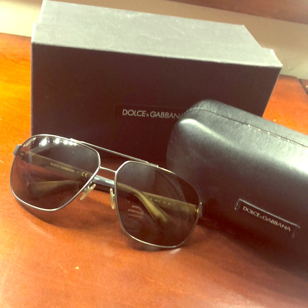 Dolce & Gabbana men’s aviator sunglasses